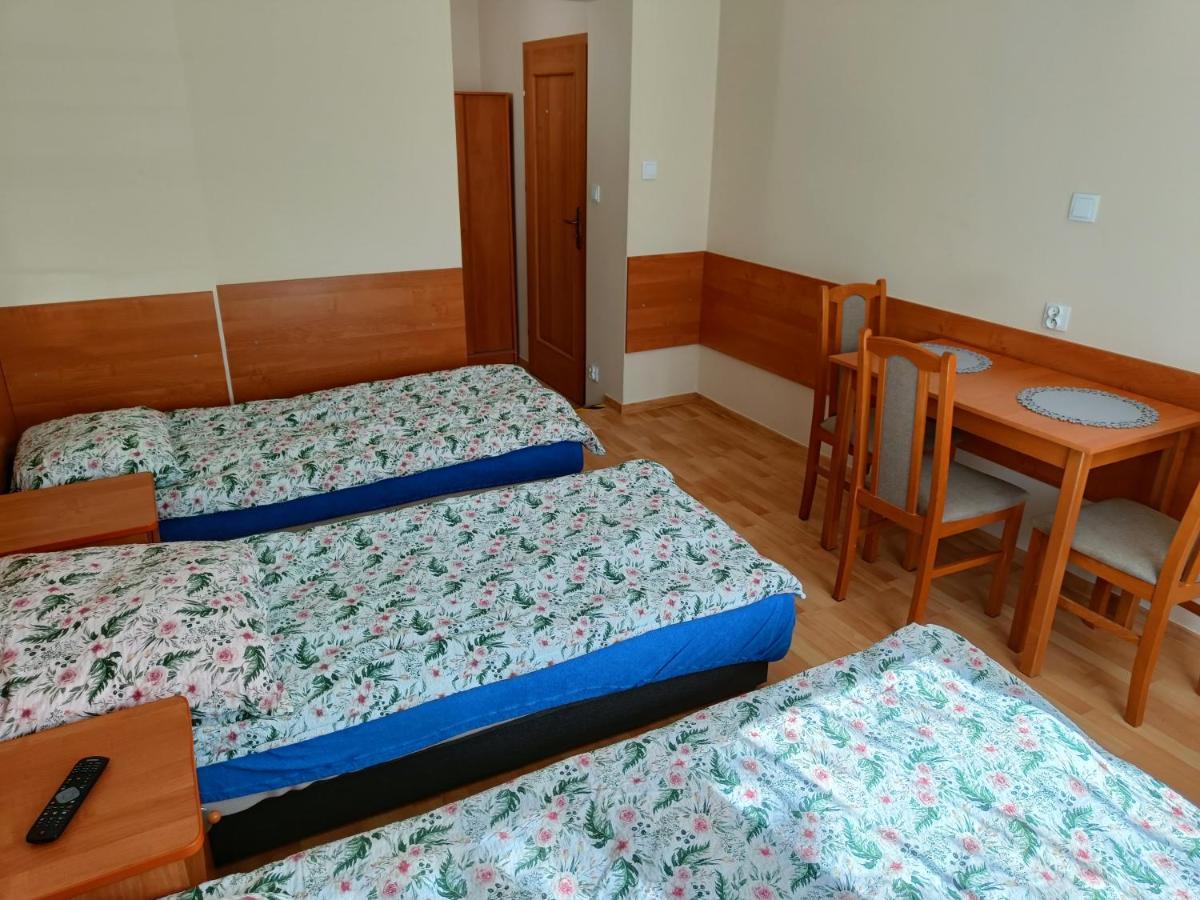 Pensjonat Przystan Kolobrzeg Luaran gambar