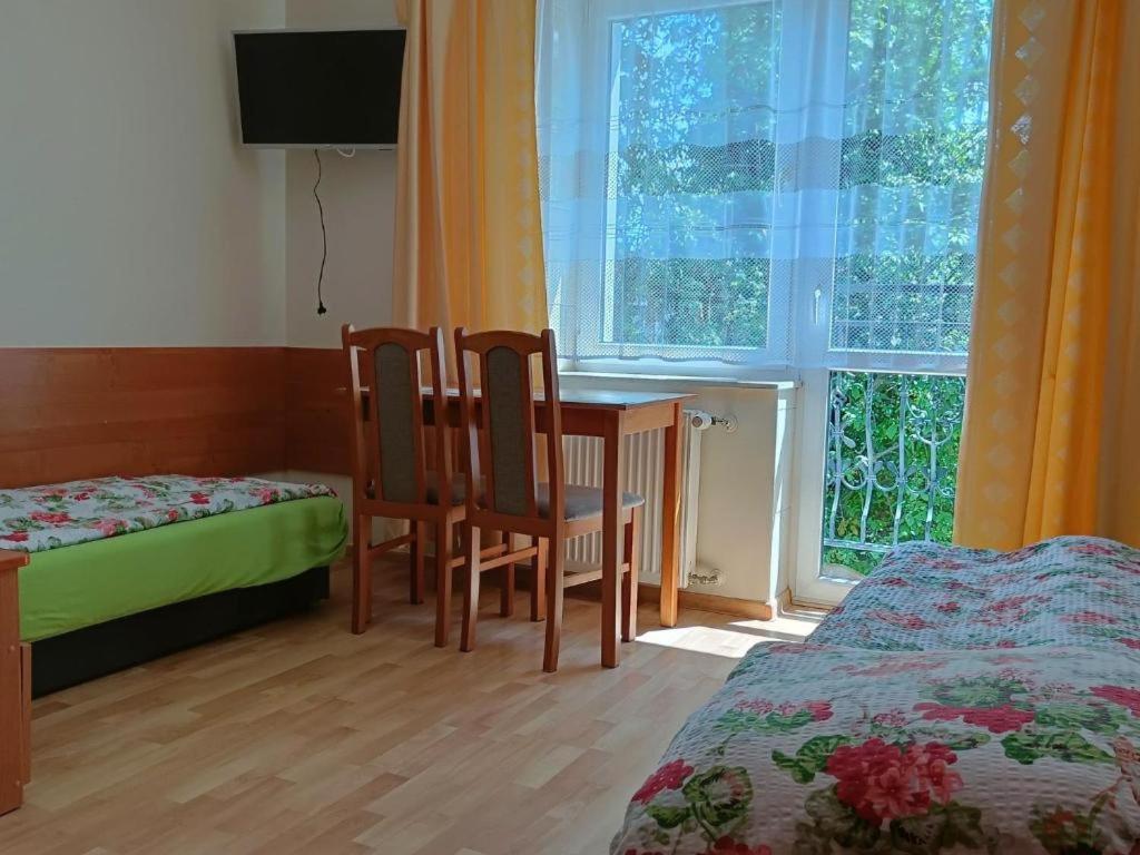 Pensjonat Przystan Kolobrzeg Luaran gambar